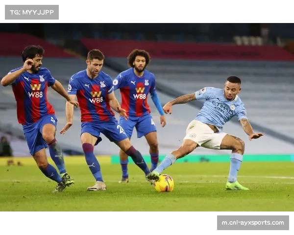 阿斯顿维拉从降级区跃居第三 英超赛季排名波动剧烈